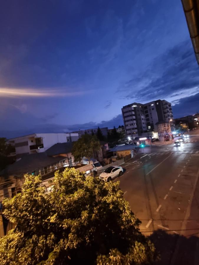 Apartament Central Pitesti Ngoại thất bức ảnh